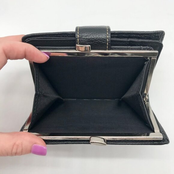 Black Leather Bi-Fold Wallet With Framed Kisslock Compartment - Picture 10 of 13